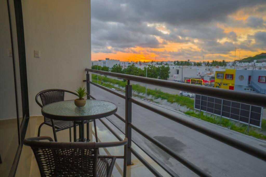 Appartamento Departamento Atlántico Alberca y Casa Club Mazatlán Esterno foto
